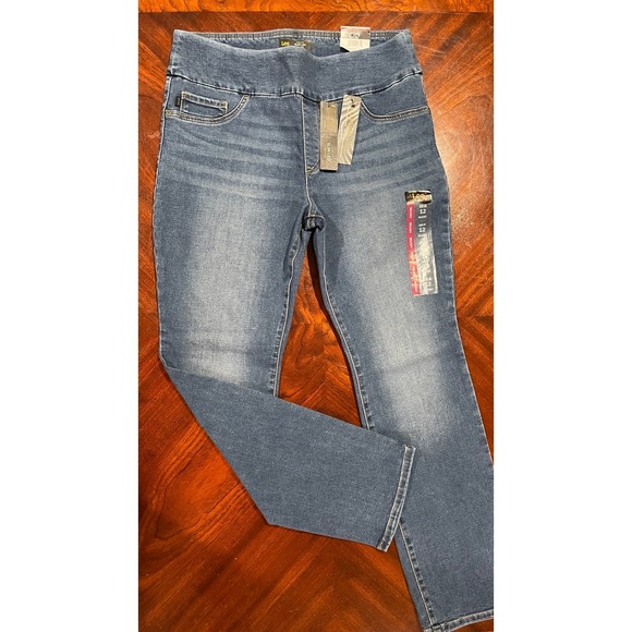 Lee Pants - Lee Sculpting Slim Leg Jeans Women Size 12 Short Mid Rise Stretch Denim NWT